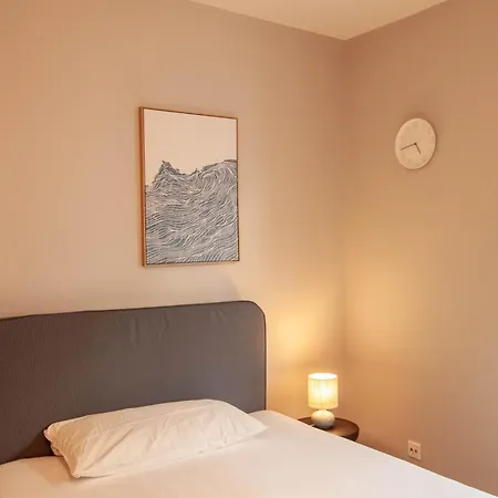Jm Boutique - Medienhafen Dusseldorf
